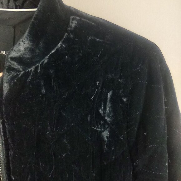 Women's Banana Republic Black Diamond Quilted Velvet Bomber Jacket Size XS - Picture 5 of 8